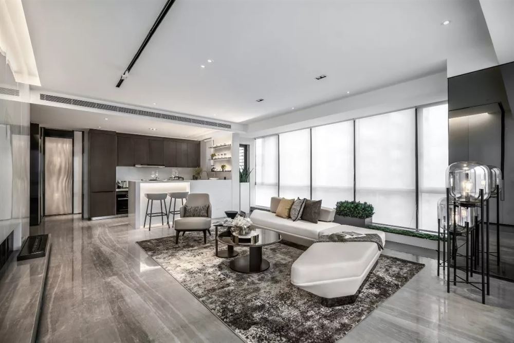 湛江市天和花園輕奢風格四居室裝修案例