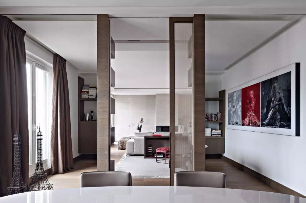 現(xiàn)代輕奢風(fēng)格室內(nèi)設(shè)計(jì)家裝案例-客廳過道 現(xiàn)代輕奢風(fēng)格室內(nèi)設(shè)計(jì)家裝案例-客廳過道