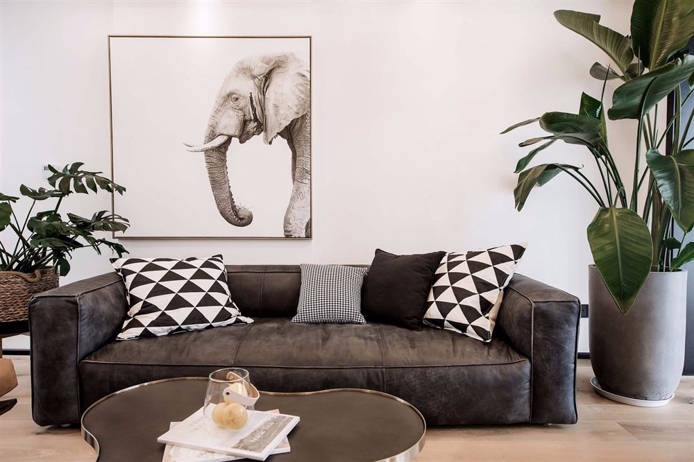 廣州市廟前西街小區(qū)北歐風(fēng)格三居室裝修案例