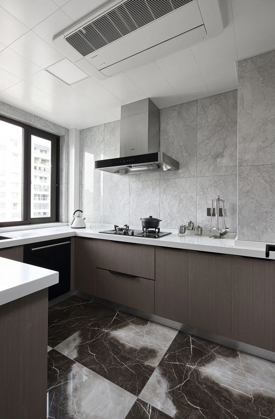 現(xiàn)代簡約風(fēng)格室內(nèi)設(shè)計家裝案例-廚房 現(xiàn)代簡約風(fēng)格室內(nèi)設(shè)計家裝案例-廚房