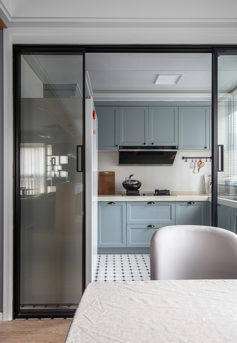 現代北歐風格室內家裝案例效果圖-廚房 現代北歐風格室內家裝案例效果圖-廚房