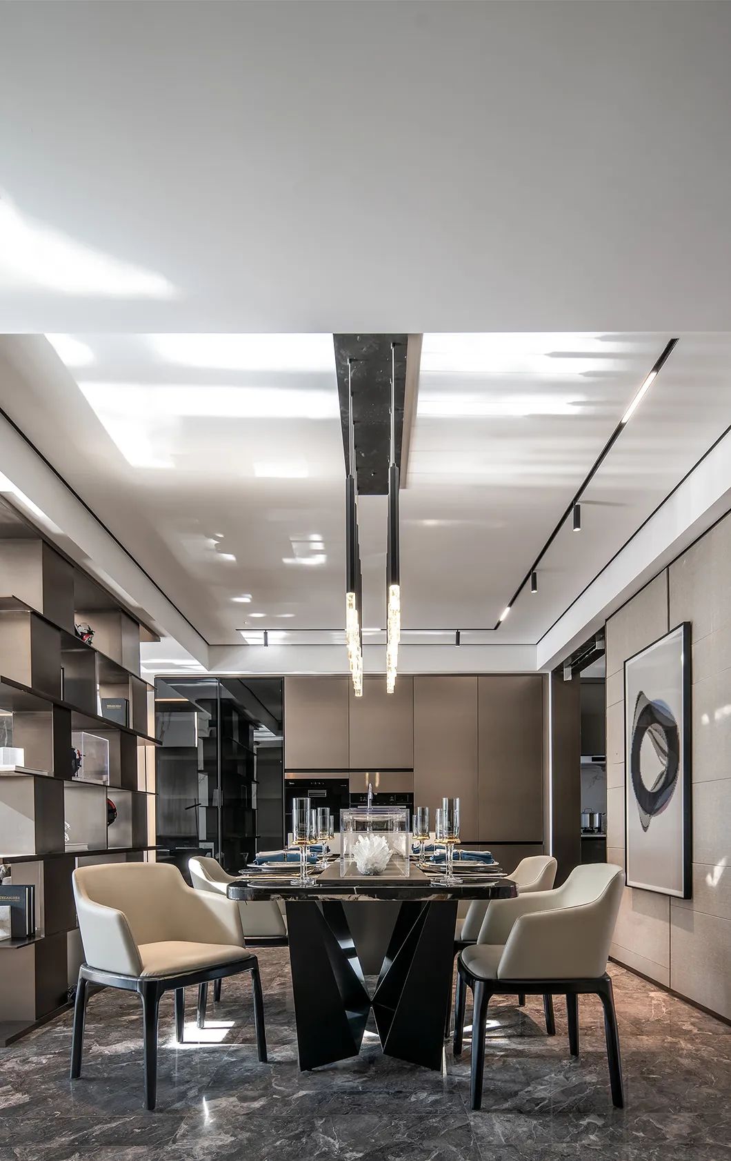 現(xiàn)代輕奢風(fēng)格別墅室內(nèi)設(shè)計家裝案例-餐廳 現(xiàn)代輕奢風(fēng)格別墅室內(nèi)設(shè)計家裝案例-餐廳