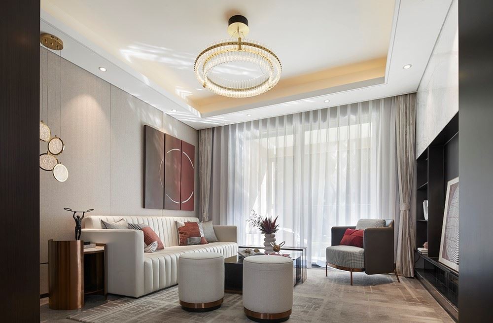 江門市東興大道住宅樓輕奢風格三居室裝修案例