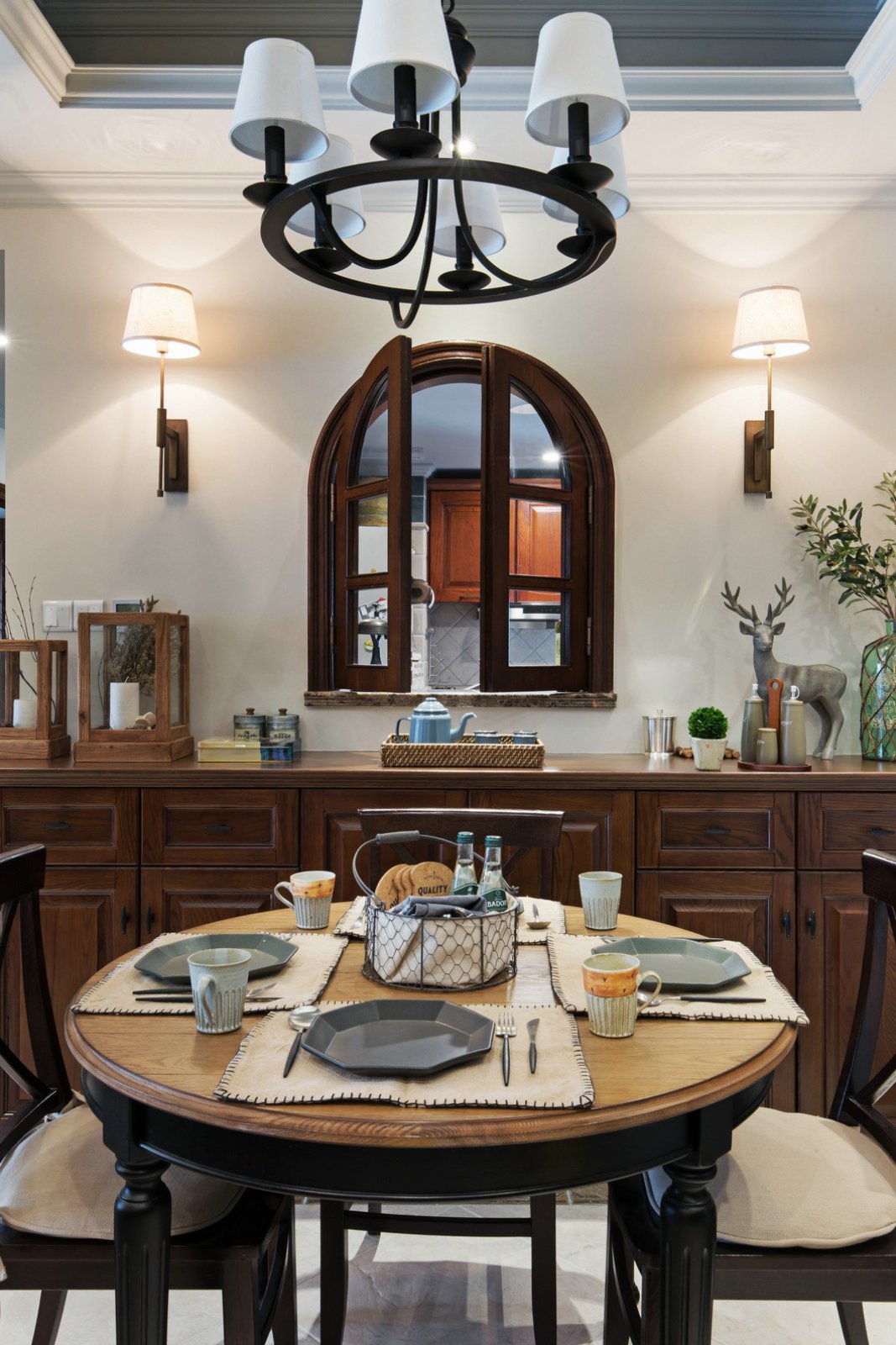 裝修案例美式古典風格室內裝修效果圖-餐廳 裝修案例美式古典風格室內裝修效果圖-餐廳