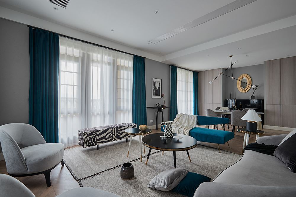 廣州市海倫春天輕奢風格三居室裝修案例