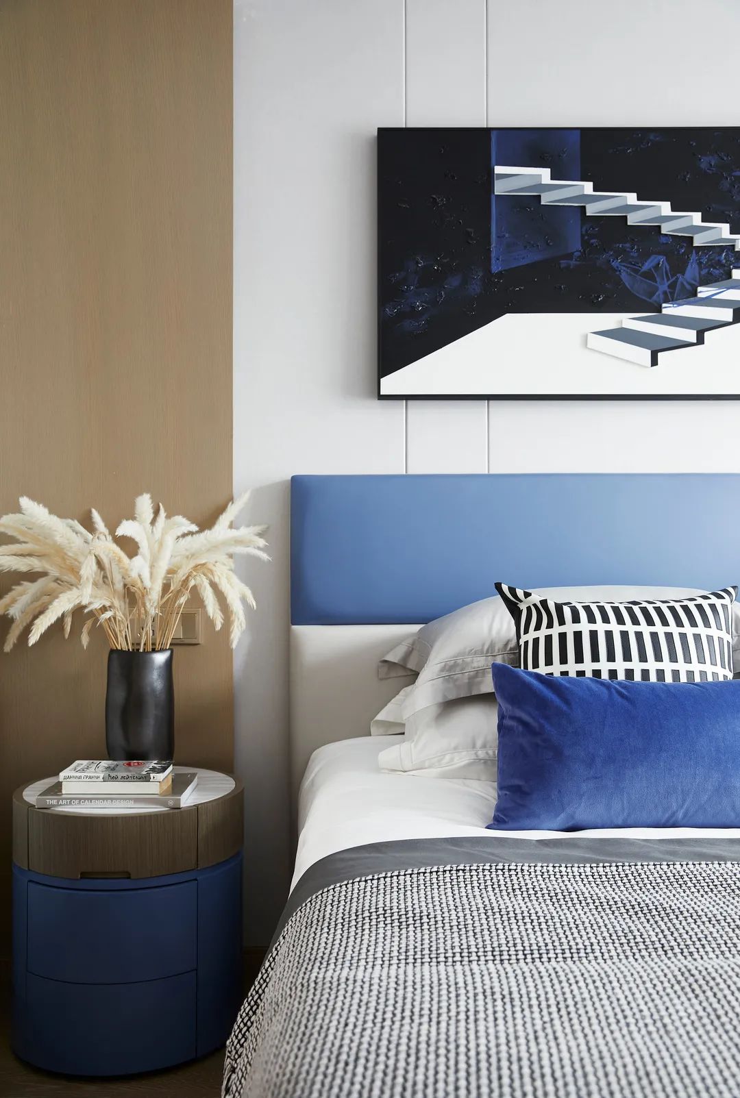 現(xiàn)代簡約風格室內(nèi)設(shè)計家裝案例-臥室 現(xiàn)代簡約風格室內(nèi)設(shè)計家裝案例-臥室