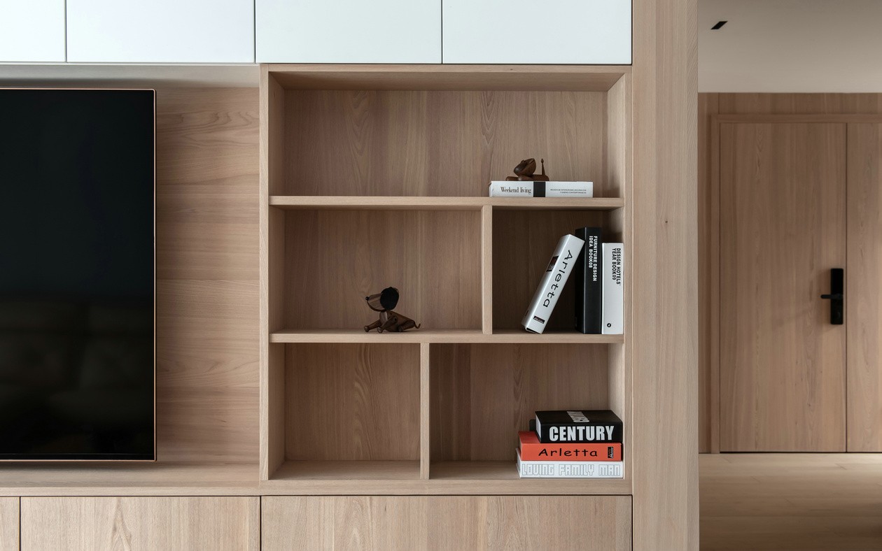 現(xiàn)代極簡原木風(fēng)格室內(nèi)設(shè)計家裝案例-電視背景墻 現(xiàn)代極簡原木風(fēng)格室內(nèi)設(shè)計家裝案例-電視背景墻