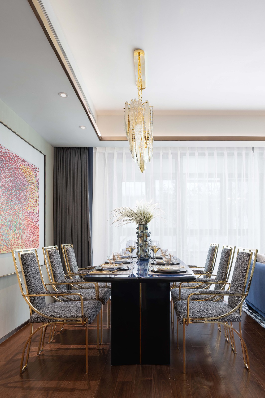 包豪斯風(fēng)格室內(nèi)設(shè)計(jì)家裝案例-餐廳 包豪斯風(fēng)格室內(nèi)設(shè)計(jì)家裝案例-餐廳