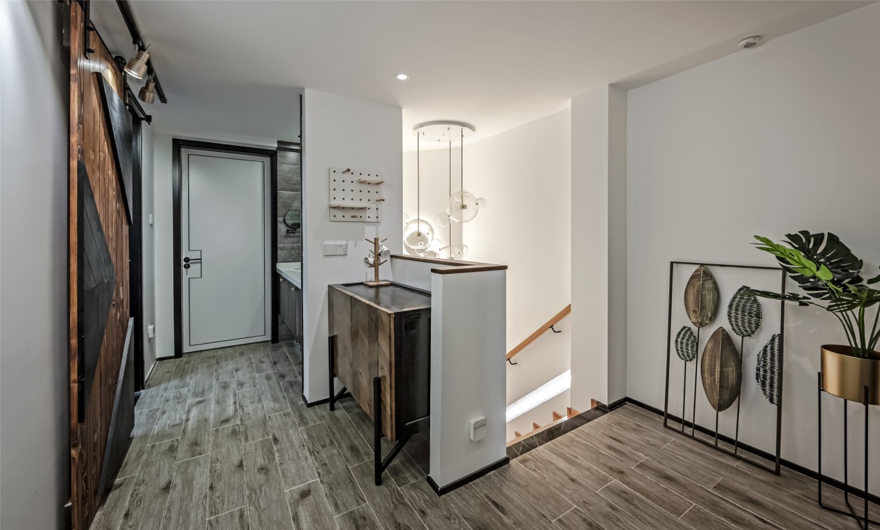 現(xiàn)代前衛(wèi)風格室內設計家裝案例-樓梯 現(xiàn)代前衛(wèi)風格室內設計家裝案例-樓梯