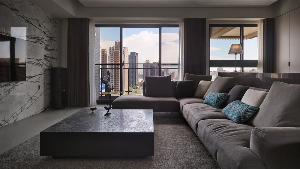 佛山市弘陽德商昕悅府輕奢風格三居室裝修案例