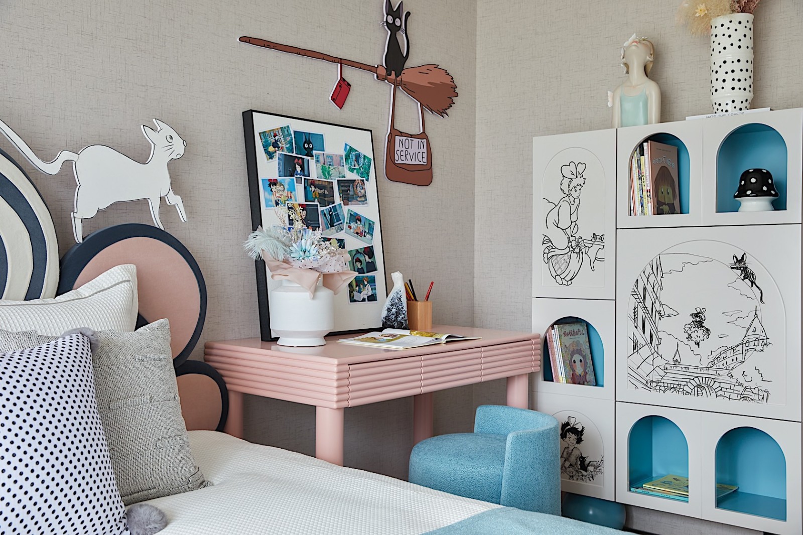 輕奢高雅風(fēng)格室內(nèi)設(shè)計家裝案例-書桌 輕奢高雅風(fēng)格室內(nèi)設(shè)計家裝案例-書桌