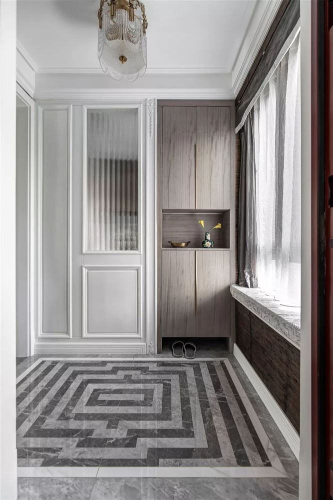 廣州市南沙灣御苑別墅輕奢風格三居室裝修案例