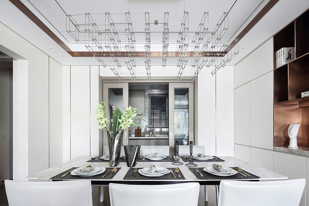 華潤二十四城三居155平米輕奢風格裝修案例-餐桌 華潤二十四城三居155平米輕奢風格裝修案例-餐桌
