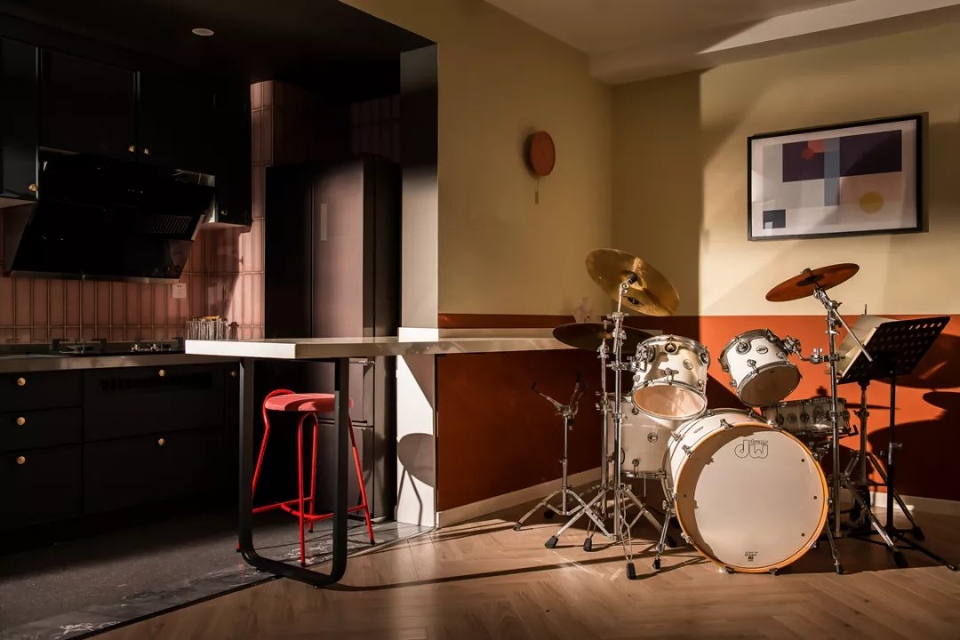 現代混搭風格家裝設計室內裝修效果圖-餐廳 現代混搭風格家裝設計室內裝修效果圖-餐廳