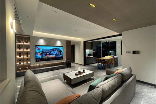 中山市尚湖軒二期輕奢風格三居室裝修案例